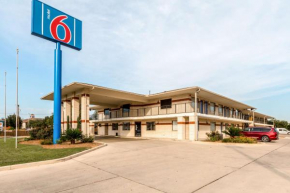  Motel 6-San Antonio, TX - South WW White Rd  Сан-Антонио